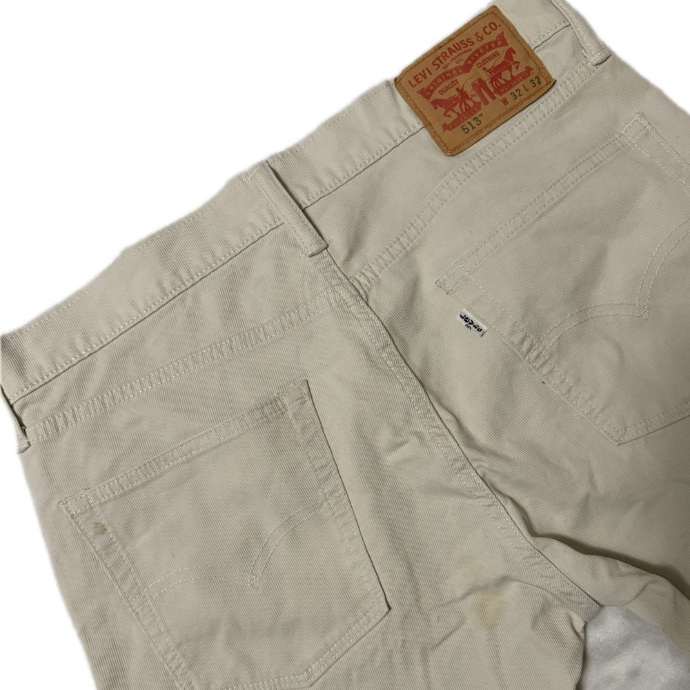 Low waist Levi’s 513 jeans